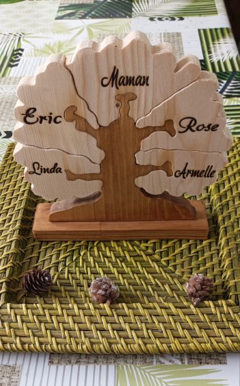 Arbre de vie personnalisé 5 feuilles - Cadeau Famille Nombreuse France - Gravure gratuite